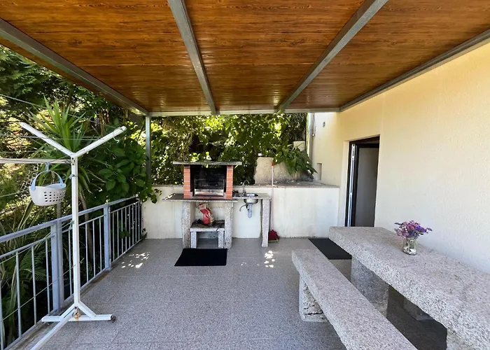 Apartment Casa De Casarelhos By Interhome