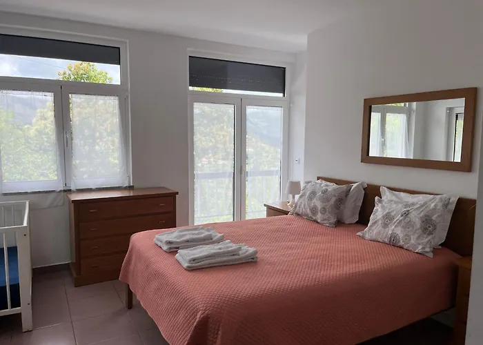 아파트 Casa De Casarelhos By Interhome